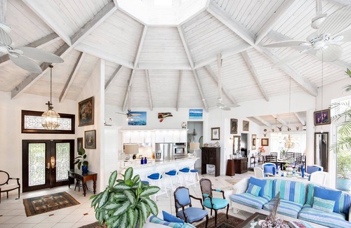 The Bight Villa | Private Villa, up to 7bdrm, W/Pool Directly on the World's Best Beach