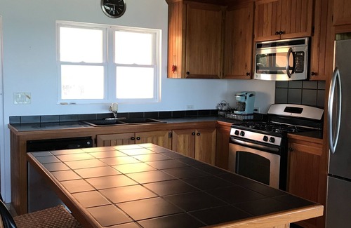 Clarence Town House | Private w/amazing views of the Atlantic, airy lanai 5 min to white powder beach!