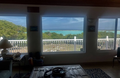 Clarence Town House | Private w/amazing views of the Atlantic, airy lanai 5 min to white powder beach!