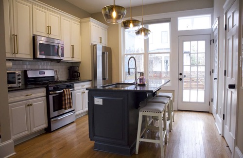 Southwest Raleigh Condo | Professional 2bd Condo Near Downtown Raleigh