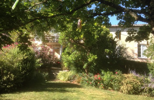 Cadalen Apartment | PROMOTION JULY GITE WITH SWIMMING POOL LOU GRANIER