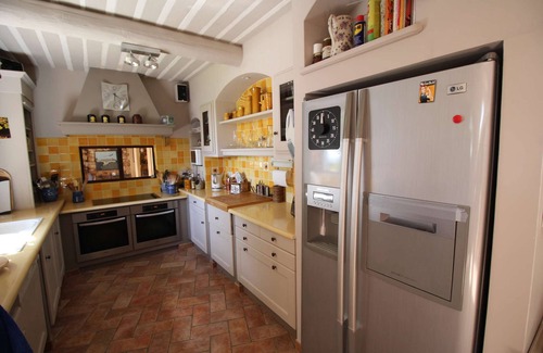 Roussillon House | Property in the heart of the Luberon in an exceptional setting, dog allowed (1).