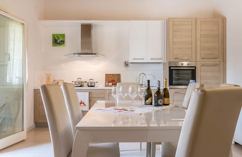 Cimadolmo Apartment | Prosecco is a spacious and sunny apartment