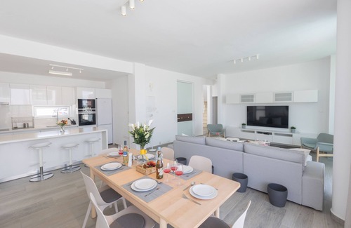 Protaras Cottage | Protaras Olivine Villa OL9 - a villa that sleeps 8 guests in 4 bedrooms