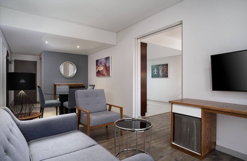 Kempton Park Hotel | Protea Hotel by Marriott O.R. Tambo Airport