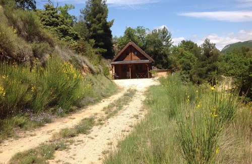 Benivay-Ollon Ski Chalet | Provencal drome chalet with private swimming pool above ground