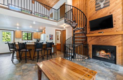 Whitefish House | Ptarmigan Hideout