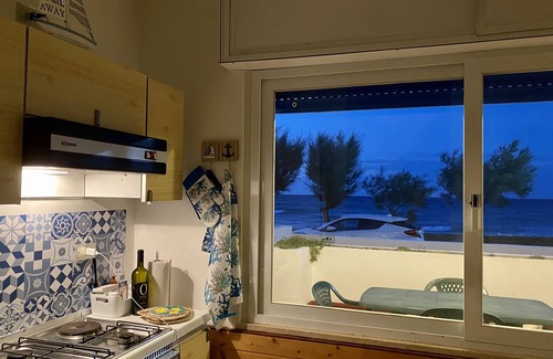Lendinuso House | Puglia (Apulia) - Salento Sunny beach front 2br house