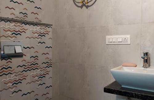 Kota Apartment | Pukhraj element