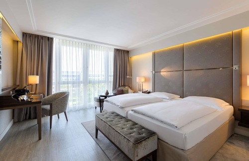 Alte Heide-Hirschau Hotel | Pullman Munich