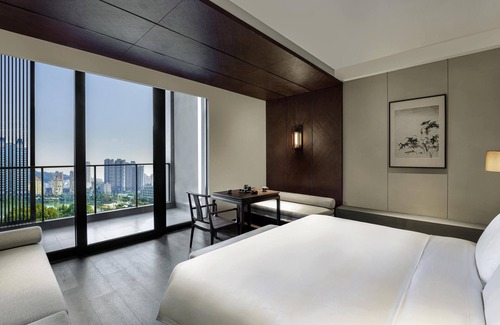 Wanli District Hotel | Pullman Nanchang Xinlv