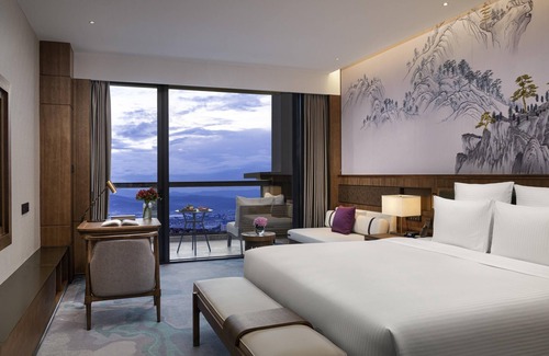 Hongta District Hotel | Pullman Yuxi Falcon