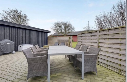 Ballum House | "Pulmu" - 1.2km from the sea by Interhome