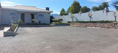 Kokstad House | Pumlani Nathi Guesthouse