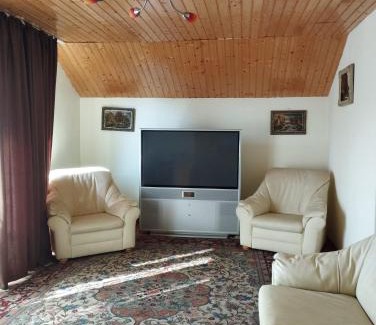 Izvoarele House | Punct Gastronomic Local Acasa la Vero