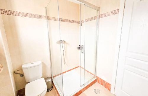 Velez de Benaudalla Apartment | Pura Vida - Terraza, Piscina, Playa 15mn, Sierra