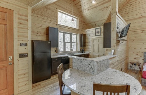 Cleveland Cabin | Pure Gold-Voted Top New Design Super Luxury and Private