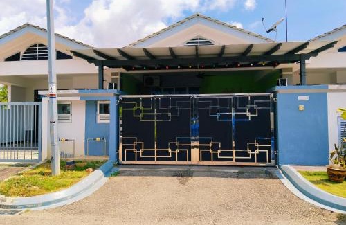 Bandar Penawar Apartment | Puteri Desaru Homestay