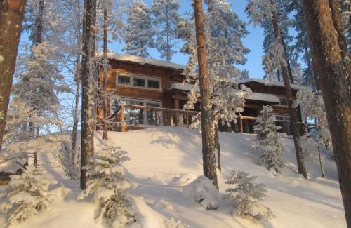 Kuhmoinen House | Pyhäjärven Lomakylä