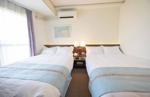 Sanmu Hotel | Quad room/Sanmu Chiba