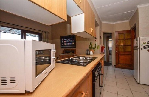 Greater Johannesburg Metropolitan Area House | Quail's Nest