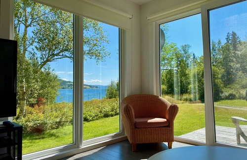 Baddeck Cottage | Quaint Coastal Cottage in Quiet Setting overlooking Baddeck Bay