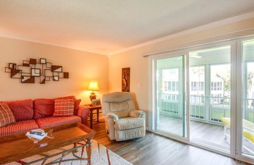 Welaka House | Quaint Welaka Getaway Steps to St Johns River!