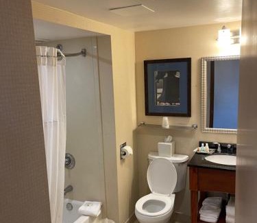 Essington Hotel | Quality Hotel Philadelphia Airport