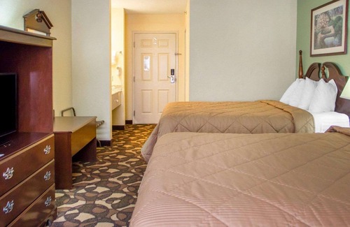 Broken Arrow Hotel | Quality Inn Broken Arrow - Tulsa