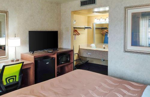 Flagstaff Hotel | Quality Inn Flagstaff East I-40