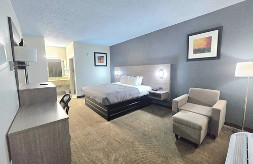 Oak Grove Hotel | Quality Inn Fort Campbell