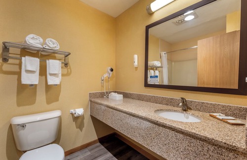 Greenville Hotel | Quality Inn Greenville North