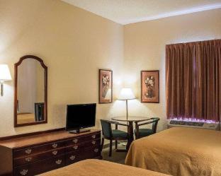 Bellville Hotel | Quality Inn & Suites Bellville - Mansfield