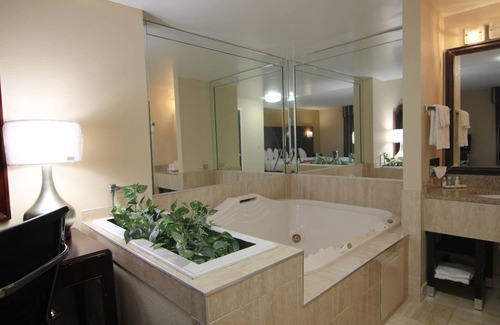Franklin Hotel | Quality Inn & Suites Franklin