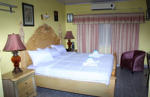 Georgetown Hotel | Quality Inn Suites, Guyana