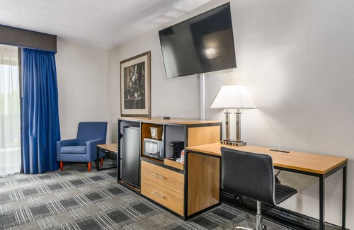 Buzzards Bay Hotel | Quality Inn
