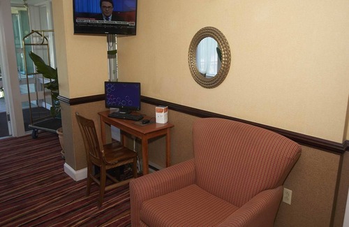 Buzzards Bay Hotel | Quality Inn