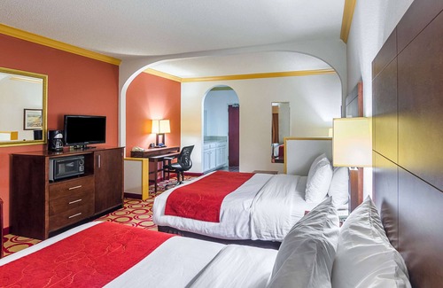 Lubbock Hotel | Quality Suites Lubbock Southwest