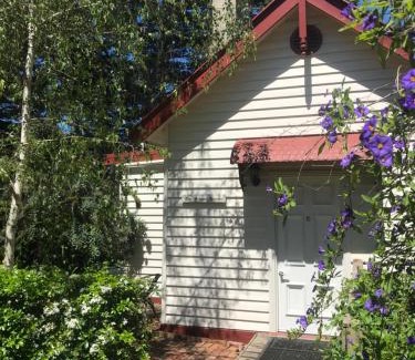 Woolsthorpe Bed & Breakfast | Quamby Homestead