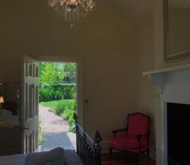 Woolsthorpe Bed & Breakfast | Quamby Homestead