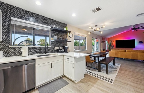 Mesa Park House | Quarry Lake Escape: Heated Pool & Spa, Sauna, Game Room & More