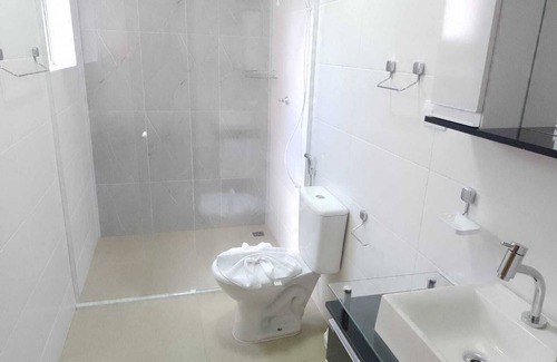 Paraisopolis Hotel | Quarto Duplo na Pousada Verissimus - MG