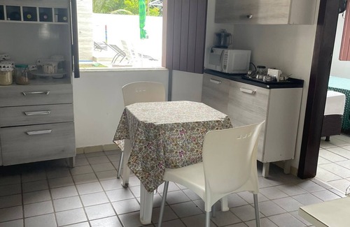 Aratuba House | Quarto na praia com cama de casal