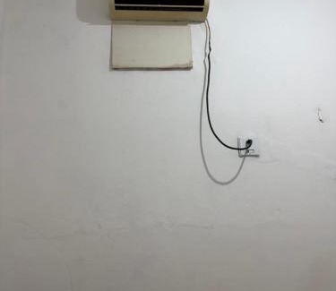 Nazare House | Quarto Privativo, Area Nobre, no coração de Belem, Central de Ar e Wi-fi, - Terreo1