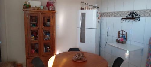 Alfenas House | Quarto Rustico em Alfenas