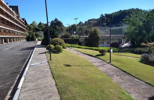 Alto do Capivari Apartment | Quatre Saisons by Casarão Concept