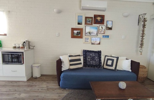 Callala Beach Cabin | QUAY'S CABIN - Sleeps 2