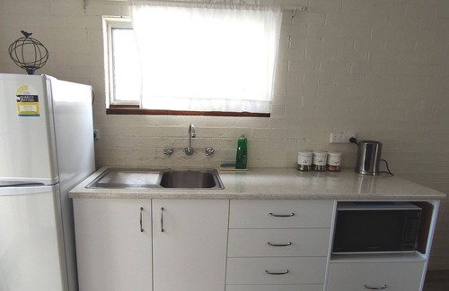 Callala Beach Cabin | QUAY'S CABIN - Sleeps 2