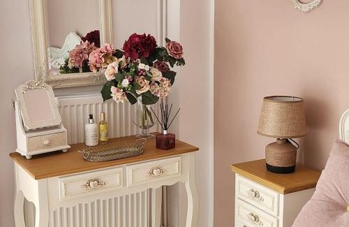 Antikyra Apartment | Queen Aspri apartment 3' min to the beach!