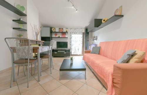 Funo Apartment | Queen Home Funo Centergross